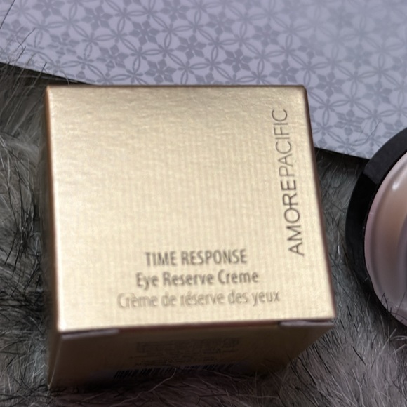 12 piece trial size set! Bio lifting , cellular age defying, eye reserve cream… - Picture 5 of 10